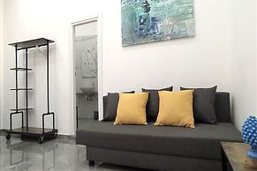 TRACK 60 - PRIVATE ROOMS GARIBALDI