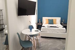 TRACK 60 - PRIVATE ROOMS GARIBALDI