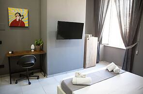 TRACK 60 - PRIVATE ROOMS GARIBALDI