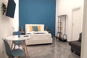 TRACK 60 - PRIVATE ROOMS GARIBALDI