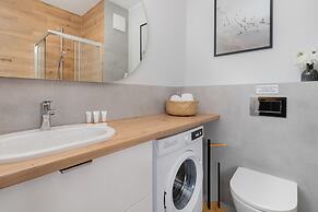 Apartment Next to the River by Renters