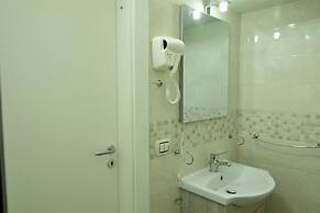 QUEEN 20 - PRIVATE ROOMS DUOMO