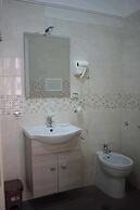 QUEEN 20 - PRIVATE ROOMS DUOMO