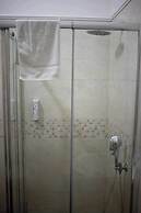 QUEEN 20 - PRIVATE ROOMS DUOMO