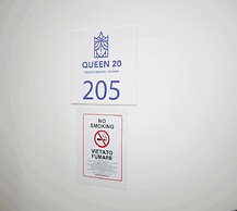 QUEEN 20 - PRIVATE ROOMS DUOMO