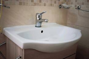 QUEEN 20 - PRIVATE ROOMS DUOMO