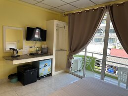 BAAN KEANG TALAY CHA AM