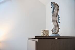 Cosy At The Mews - 2 Bedroom Apartment - Tenby