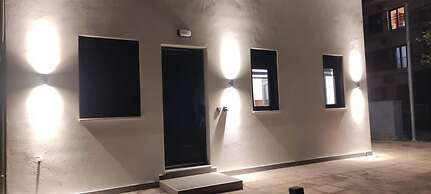 Minimal Condo Trikala Town