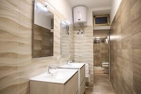 King Ladislao Apartment by Wonderful Italy