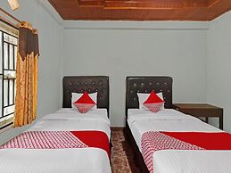 OYO Life 113500 Hotel R Cantika Syariah