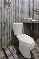 OYO Life 113500 Hotel R Cantika Syariah