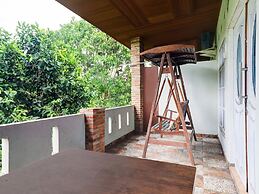 OYO Life 113500 Hotel R Cantika Syariah