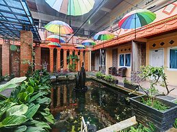 OYO Life 113500 Hotel R Cantika Syariah