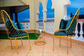 Lily Beachfront Apartments