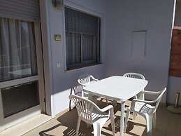 Bright Villa With Private Garden - Beahost Rentals