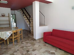 Bright Villa With Private Garden - Beahost Rentals