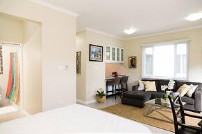 Urbanchic Studio in Kingston