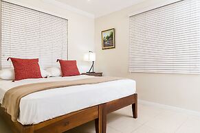 Botanic Bliss Living in Kingston