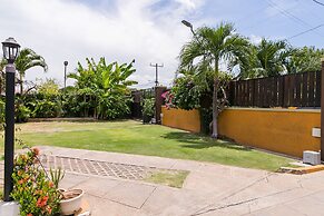 Botanic Bliss Living in Kingston