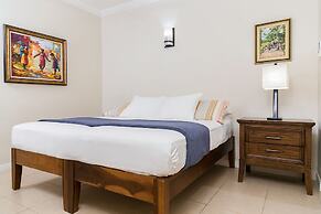 Botanic Bliss Living in Kingston