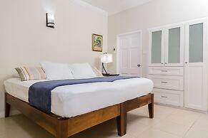 Botanic Bliss Living in Kingston