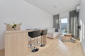 Tasteful Apartment in Wroclaw by Renters