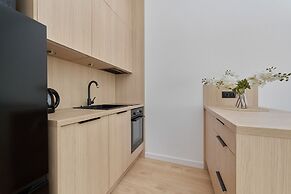 Tasteful Apartment in Wroclaw by Renters