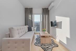 Tasteful Apartment in Wroclaw by Renters