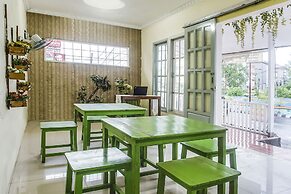 OYO Life 90896 Griya Atu Syariah