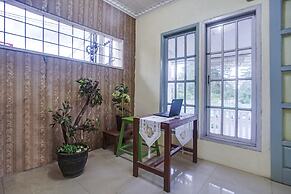 OYO Life 90896 Griya Atu Syariah