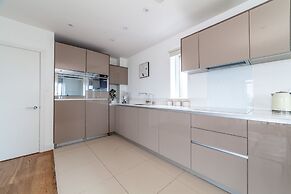 The Thames Collection