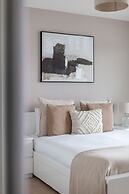 The Thames Collection