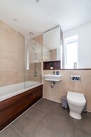 The Thames Collection