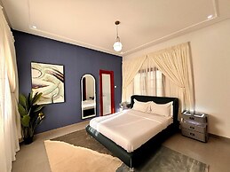 Lighthouse Signature Suites