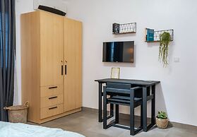 Lighthouse Signature Suites