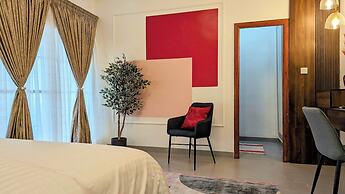 Lighthouse Signature Suites