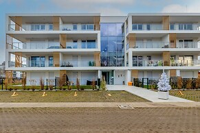 Coast Apartment With Balcony by Renters