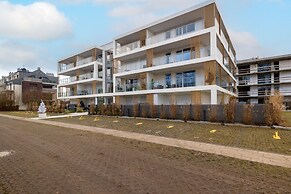 Coast Apartment With Balcony by Renters