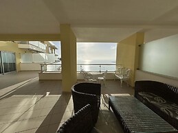 Sea Sound Apartment by Trip2Portugal