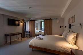 Hotel du Domaine Saint Loup
