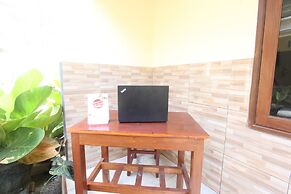 OYO Life 93403 Penginapan Adinda