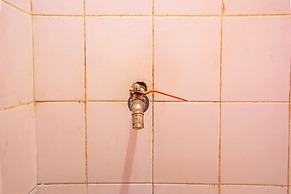 OYO Life 93405 Montong Are Residence