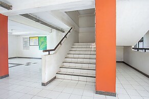 OYO Life 93405 Montong Are Residence