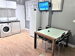 Remarkable 1-bed Apartment in High Wycombe