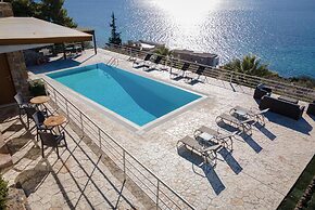 Zefis Villa Aegina