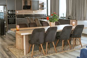 Vista Heights Residence