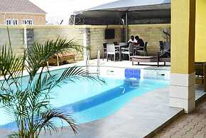 El Castillo Pretigious Hotel