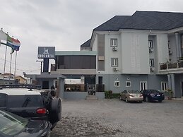 Eros Hotel and Suites Lekki