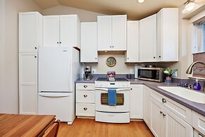 Hanna's House by WanderLodges